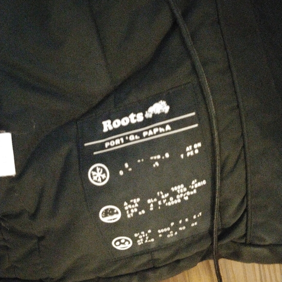 Roots Winter Jacket - Picture 7 of 7
